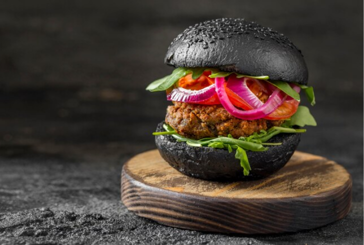 Image by Freepik | Tasty meatless recipes: black bean burgers, veggie stir-fries.